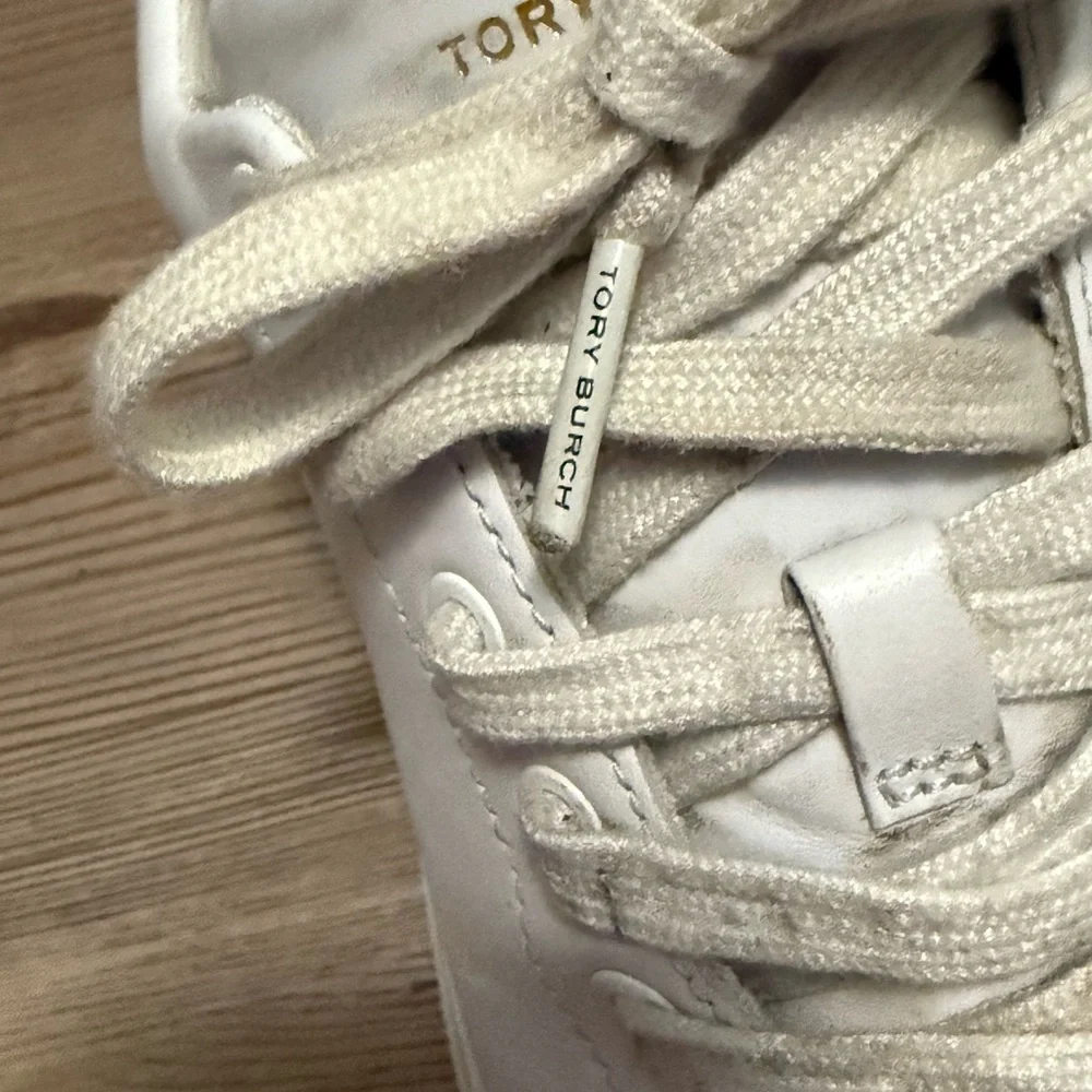 Tory Burch Howell Court leather sneakers - Picture 3 of 12